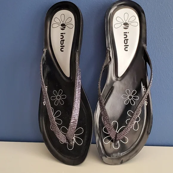 Flip flops - Picture 1 of 4